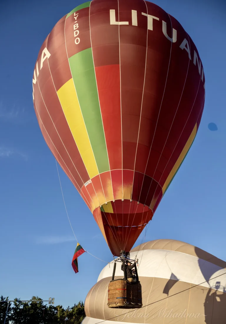 Fragneto Monforte Balloon Festival 2025, giovedì 9 ottobre: mongolfiere a Fragneto Monforte