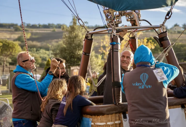 Fragneto Monforte Balloon Festival 2025, venerdì 10 ottobre: mongolfiere a Fragneto Monforte